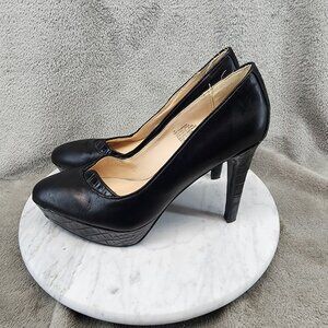 Bandolino Shoes Womens Size 7 Shawnda Black Leather Pumps *Read*
